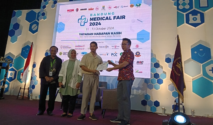 Terapi Herbal Pengobatan Kanker oleh PT Daun Teratai Herbalife di Bandung Medical Fair 2024